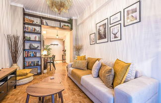 Foto 1 - Bohemian Chic 1BR Apartment in the Heart of Athens