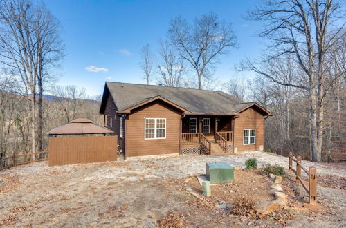 Photo 5 - Marble Vacation Rental w/ Hot Tub & Fire Pit