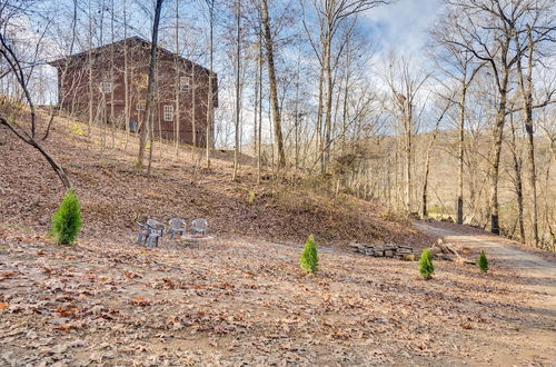 Photo 4 - Marble Vacation Rental w/ Hot Tub & Fire Pit