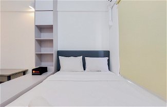 Photo 1 - Cozy And Enjoy Living Studio Sky House Alam Sutera Apartment
