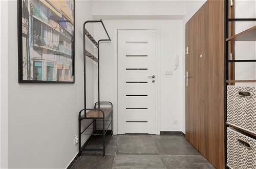 Foto 20 - Minimalist Apartment Warsaw by Renters