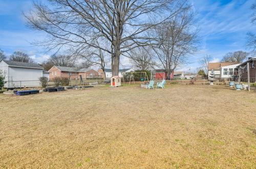 Photo 21 - Colonial Heights Home w/ Large Yard & BBQ Grill