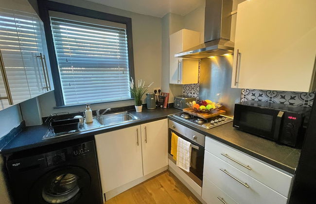 Spacious 3-Bedroom House with Parking - Foto 7