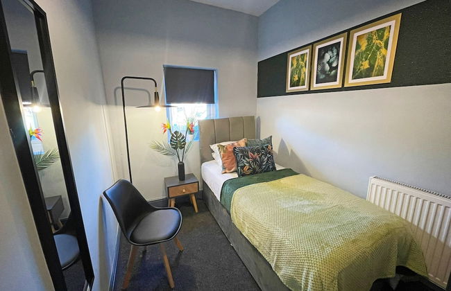 Spacious 3-Bedroom House with Parking - Foto 3