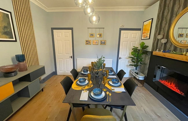Spacious 3-Bedroom House with Parking - Foto 12