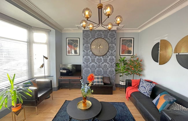 Spacious 3-Bedroom House with Parking - Foto 8