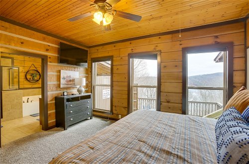 Photo 18 - Peaceful Celina Cabin w/ Hot Tub & Lake View