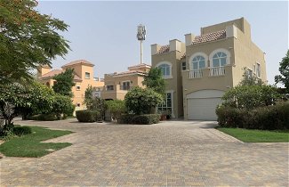 Foto 1 - Charming and Cozy Apartment in Dubai Available now