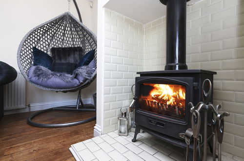 Photo 30 - JOIVY Greenknowes Lodge With Hot Tub And Wood Burning Stove