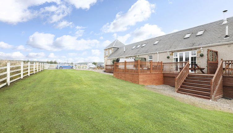 Photo 1 - Altido Greenknowes Lodge With Hot Tub And Wood Burning Stove