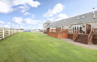 Photo 1 - Altido Greenknowes Lodge With Hot Tub And Wood Burning Stove