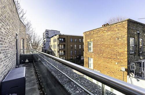 Photo 22 - Bermondsey Bliss: Views, Comfort, and City Access