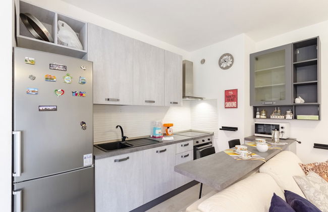 JOIVY Flat W/Terrace & Parking - Foto 9