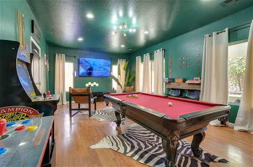 Foto 25 - Luxury Goodyear Home w/ Private Pool + Pickleball
