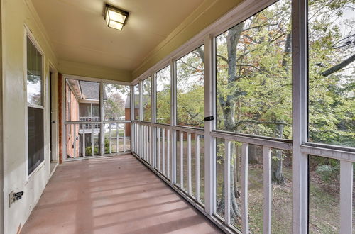 Photo 10 - Baton Rouge Condo w/ Pool & Balcony, Near Golfing