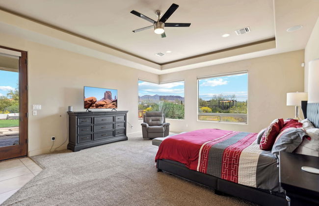 East Mesa Desert and Mountain Views: 5br, Pool - Foto 5