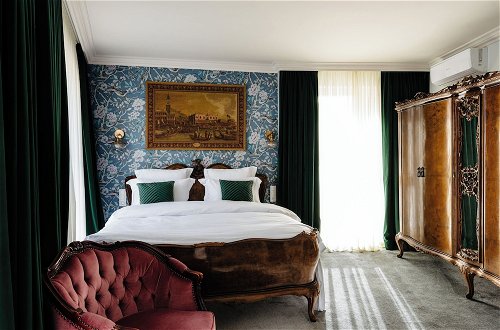 Photo 5 - Ateneea Luxury Rooms