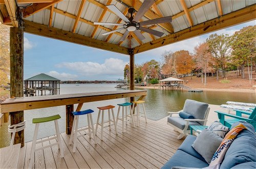 Photo 1 - Cheerful Lake Wylie Home With Fire Pit