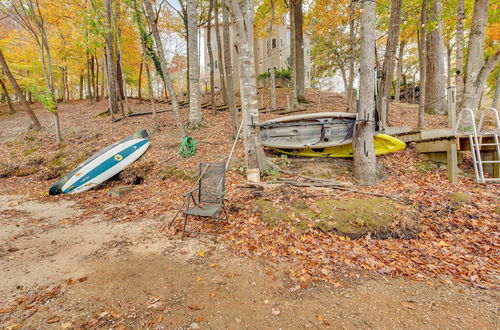 Photo 25 - Cheerful Lake Wylie Home With Fire Pit