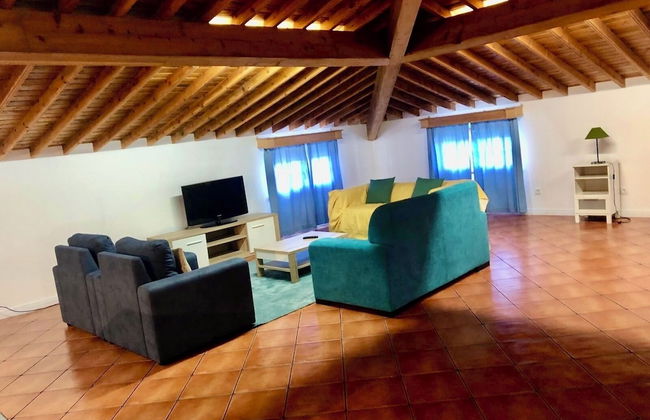 Spacious, Garden, and Private Parking - Foto 7