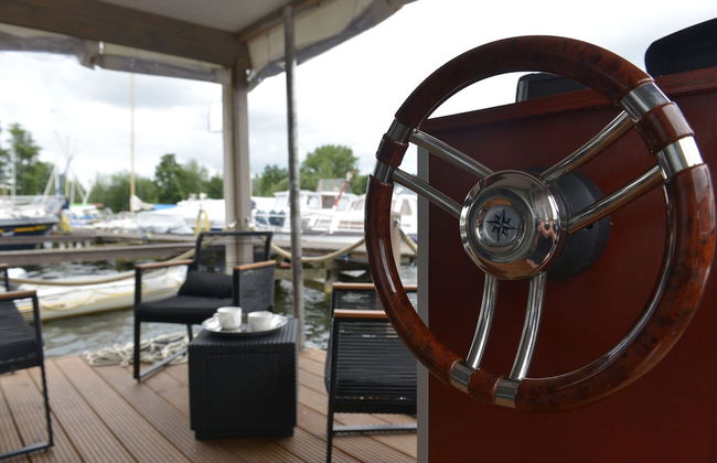 Time out on the Havel - Houseboat "nautikhus" - Foto 1