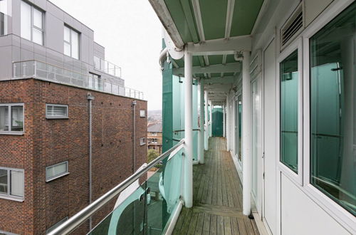 Photo 22 - Skyvillion - Spacious 2bed W Balcony In Barnet