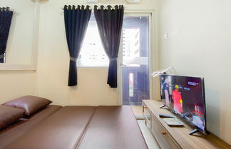 Photo 1 - Good Choice And Homey 2Br At Green Pramuka City Apartment