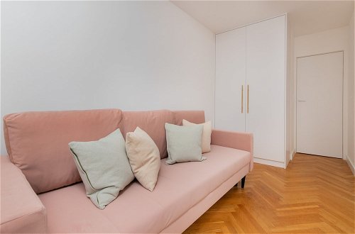 Foto 5 - Pastel Apartment in Gdynia by Renters