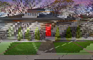 Photo 1 - Charlotte Retreat Luxury 4BR Heaven