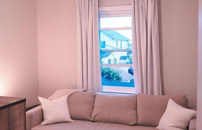 Apartment w Private Balcony Close to Beach - Foto 6