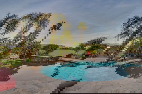 Foto 38 - Luxury Contemporary Sanctuary w/ Pool and Views!