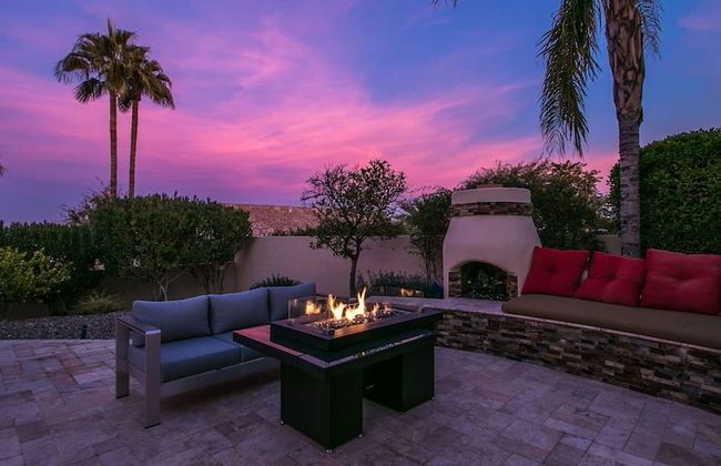 Luxury Contemporary Sanctuary w/ Pool and Views! - Photo 56