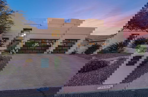 Foto 51 - Luxury Contemporary Sanctuary w/ Pool and Views!