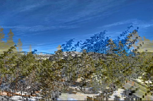 Foto 40 - Mountain Palette by Avantstay Hot Tub, Game Room, Deck, Sweeping Views!