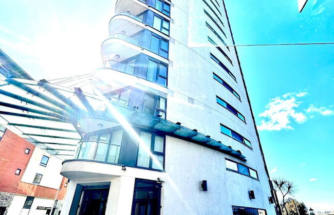 Meridian Tower Apartment in Swansea - Foto 10