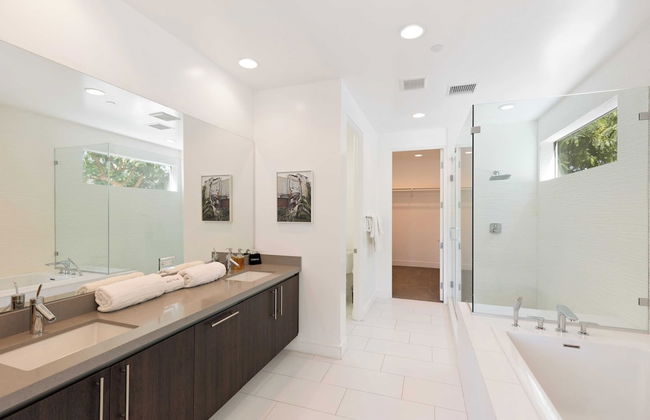 Sleeps 40 3 Luxe Villas Next to Empire Polo Club Putting Green & Pickleball - Foto 46