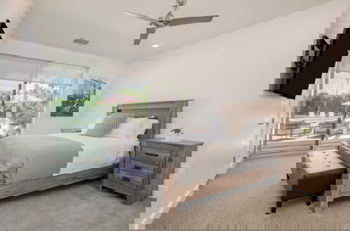 Foto 47 - Sleeps 28! 2 Luxe Villas w/ Pool & Putting Green Polo Villas Nova by Avantstay