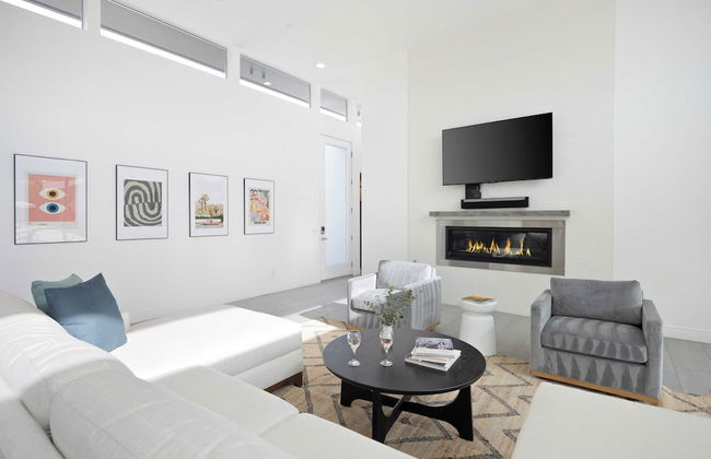 Sleeps 40 3 Luxe Villas Next to Empire Polo Club Putting Green & Pickleball - Foto 40