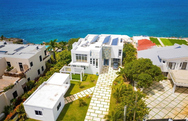The W Villa 5 B R Oceanfront w Staff - Foto 39