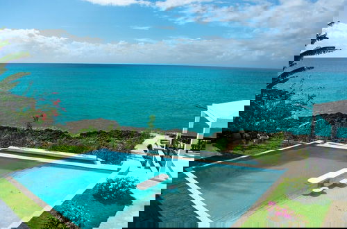 Foto 33 - The W Villa 5 B R Oceanfront w Staff