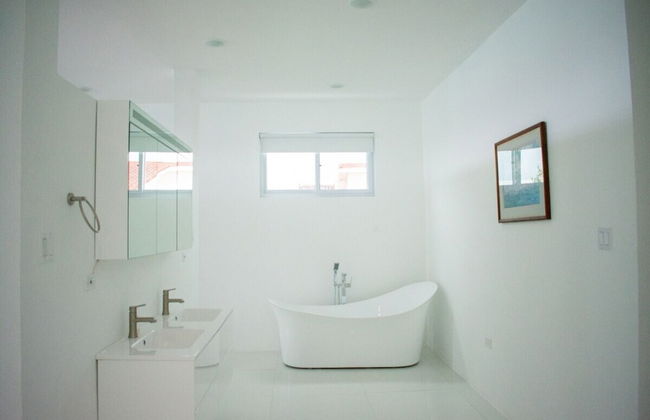 The W Villa 5 B R Oceanfront w Staff - Foto 22