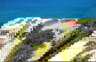 Foto 3 - The W Villa 5 B R Oceanfront w Staff