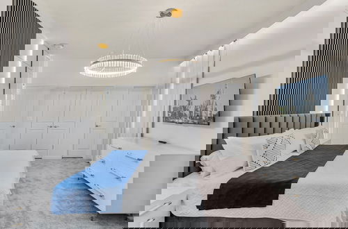 Foto 17 - Ultimate 10 Bed Luxury Retreat With Epic Playroom