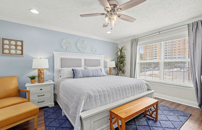Escape to Sand Dollar Holler: Coastal Retreat, 3 Beds, 2.5 Baths, Sleeps 10! - Photo 6