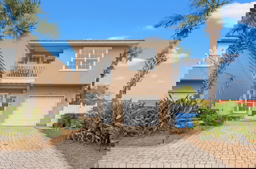 Photo 1 - Escape to Sand Dollar Holler: Coastal Retreat, 3 Beds, 2.5 Baths, Sleeps 10!