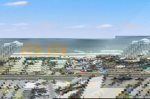 Foto 65 - Escape to Sand Dollar Holler: Coastal Retreat, 3 Beds, 2.5 Baths, Sleeps 10!
