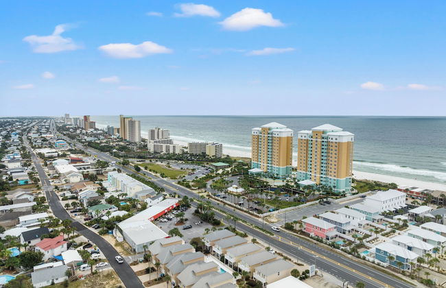 Escape to Sand Dollar Holler: Coastal Retreat, 3 Beds, 2.5 Baths, Sleeps 10! - Foto 73