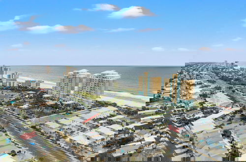 Foto 72 - Escape to Sand Dollar Holler: Coastal Retreat, 3 Beds, 2.5 Baths, Sleeps 10!