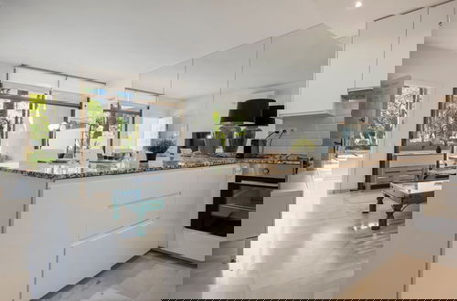 Foto 4 - La Alcazaba Sleek Apartment in Marbella - Ref M48