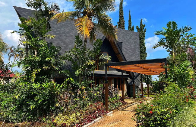 Villa Klub Bunga - by The Batu Hotel Batu Malang - Foto 46